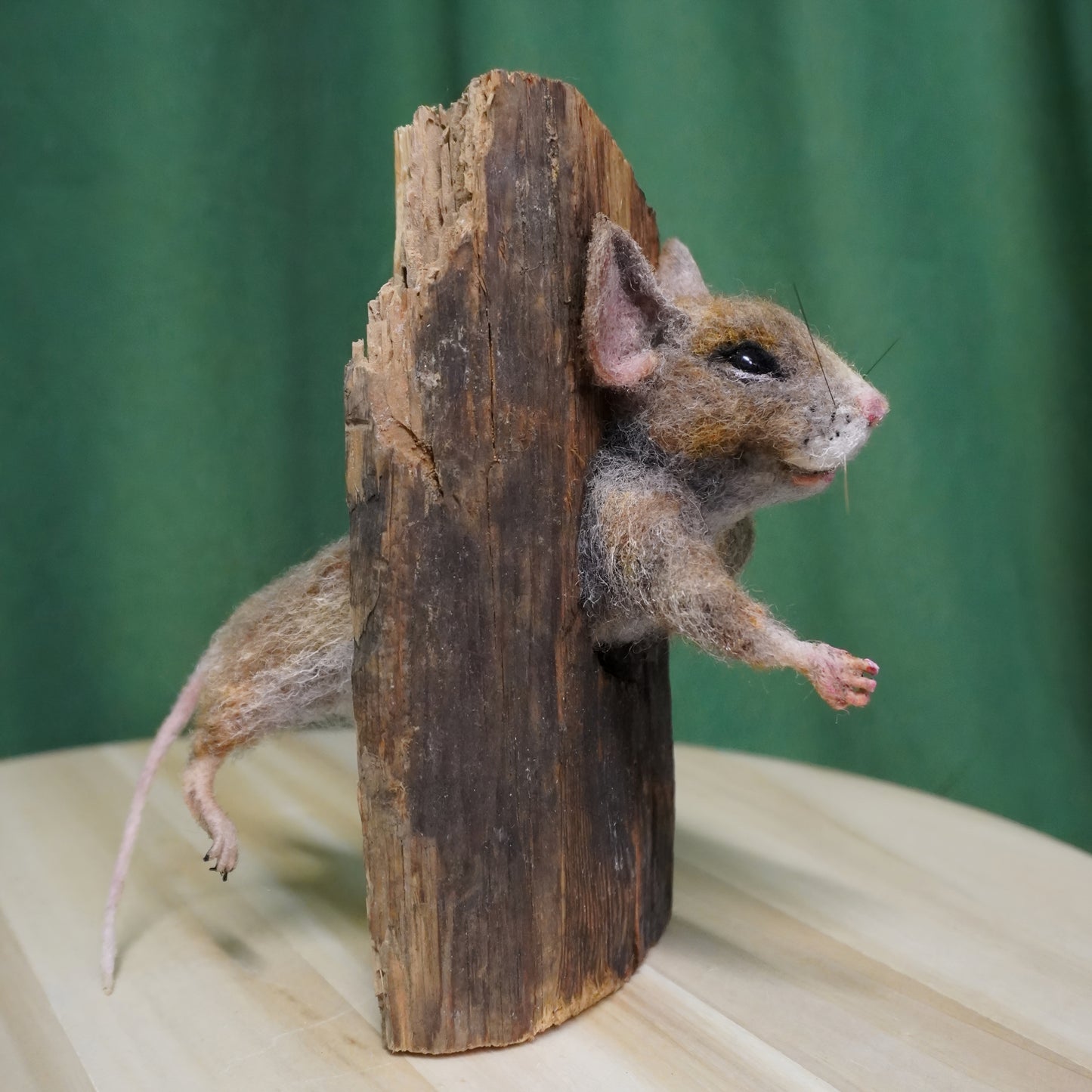 Wool Painting "There is always a solution" from the Mini Marvels: Circular Creations collection