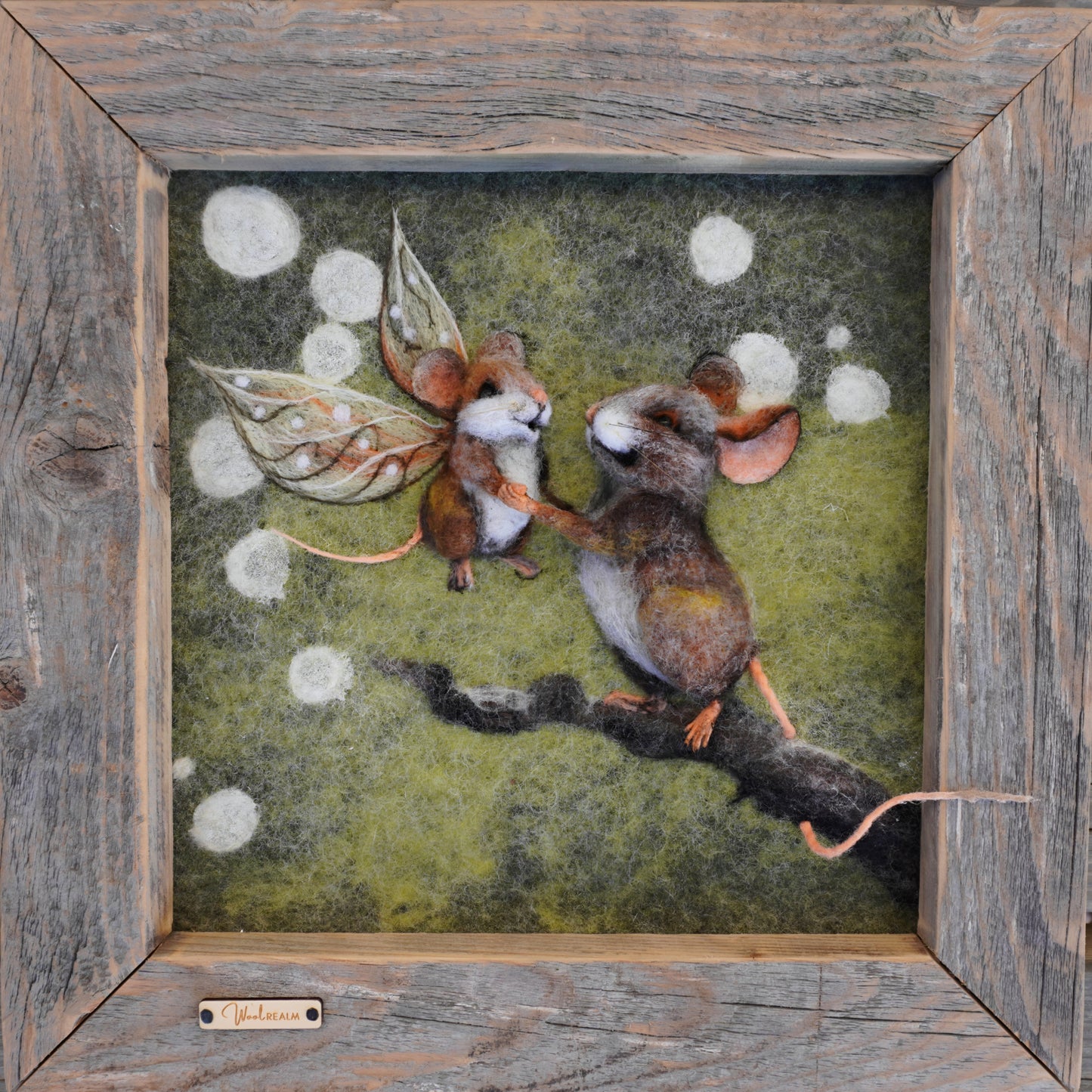 Wool Painting "Time to Fly" from the Mini Marvels: Circular Creations collection