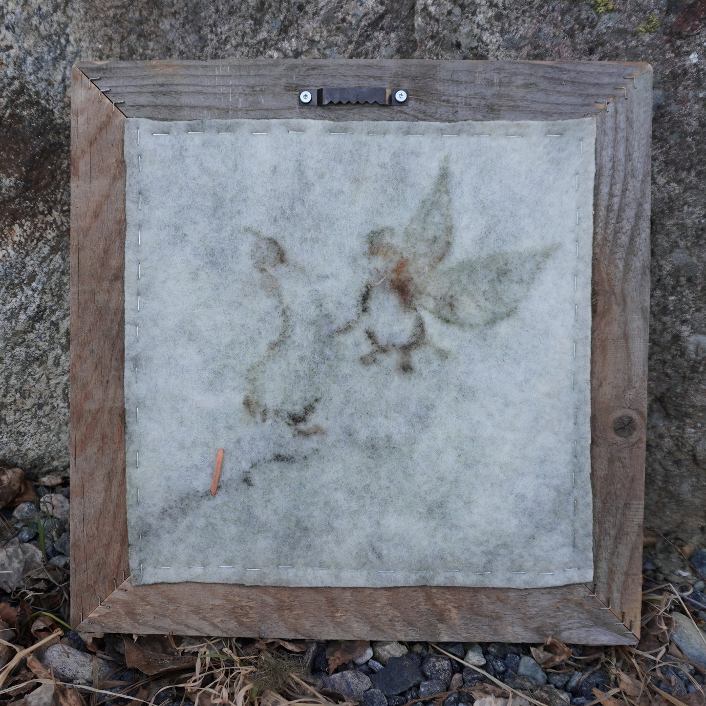 Wool Painting "Time to Fly" from the Mini Marvels: Circular Creations collection