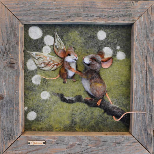 Wool Painting "Time to Fly" from the Mini Marvels: Circular Creations collection